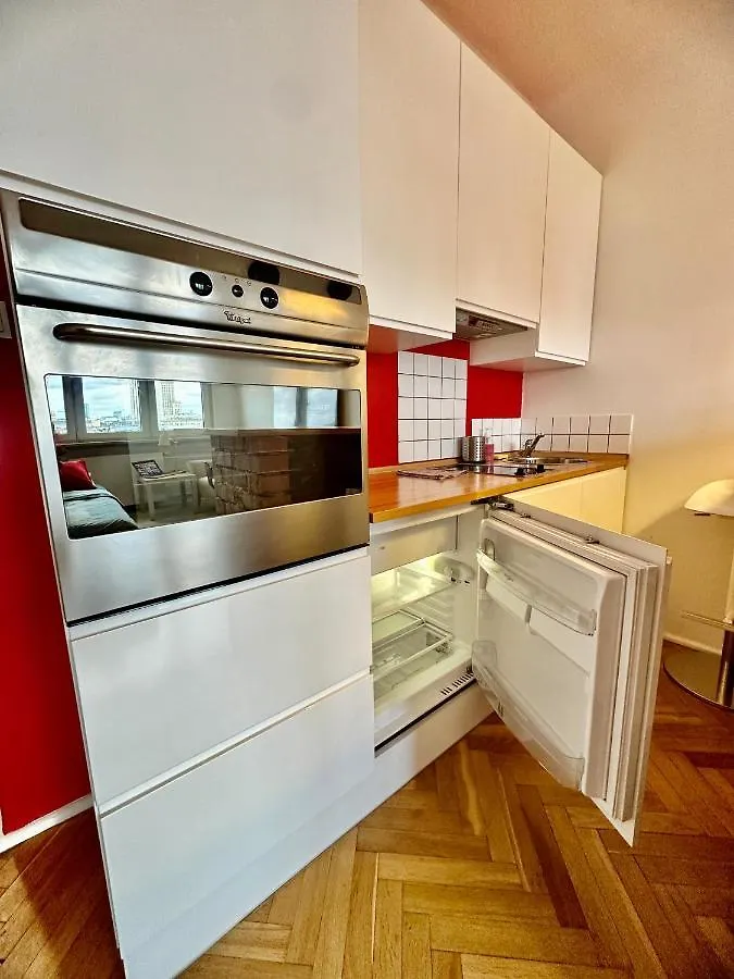Super Beauty Metro Wifi 65'Tv Netflix Hbo Appletv+ Apartment Warsaw 0*,