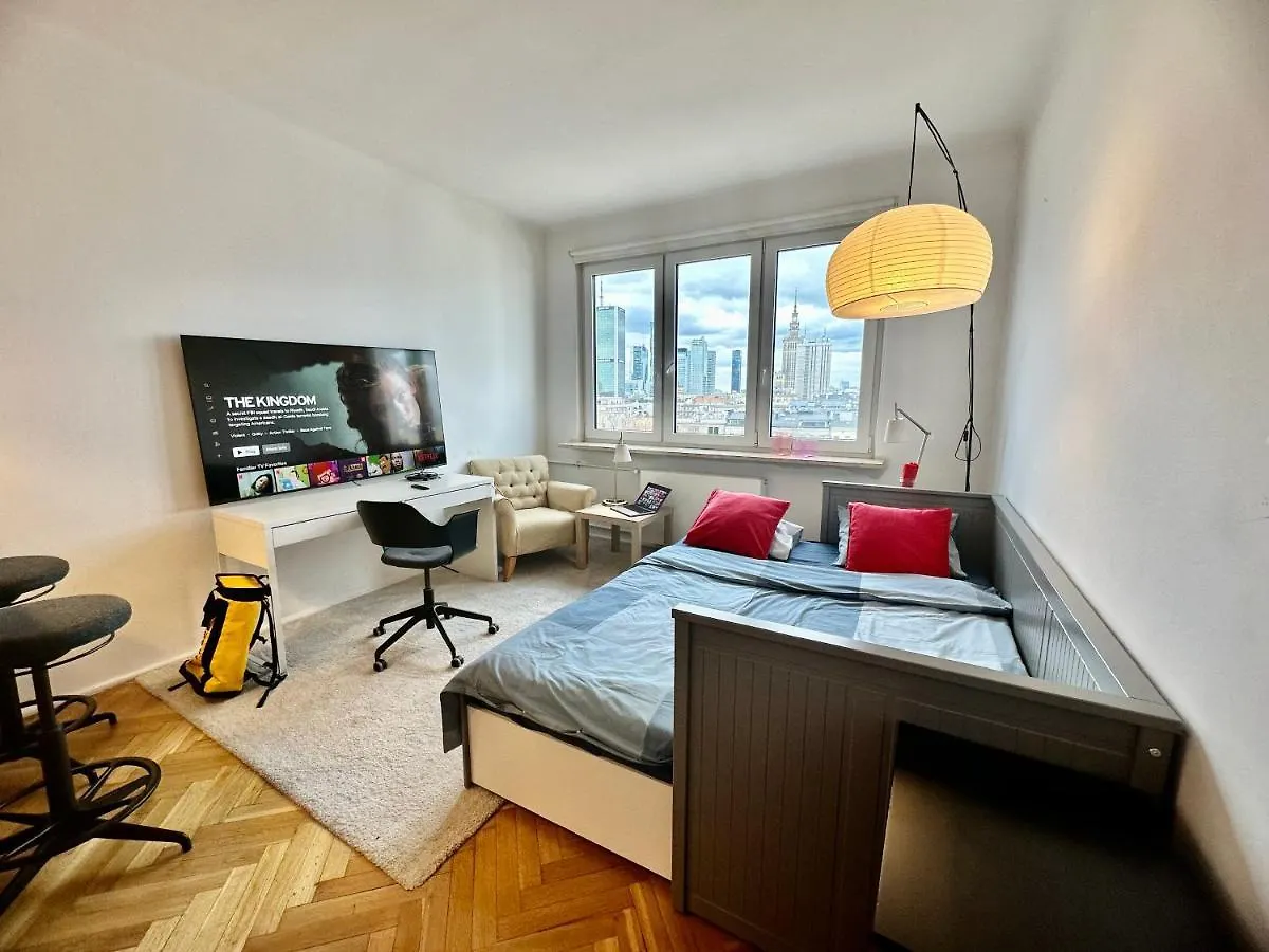 Super Beauty Metro Wifi 65'Tv Netflix Hbo Appletv+ Apartment Warsaw