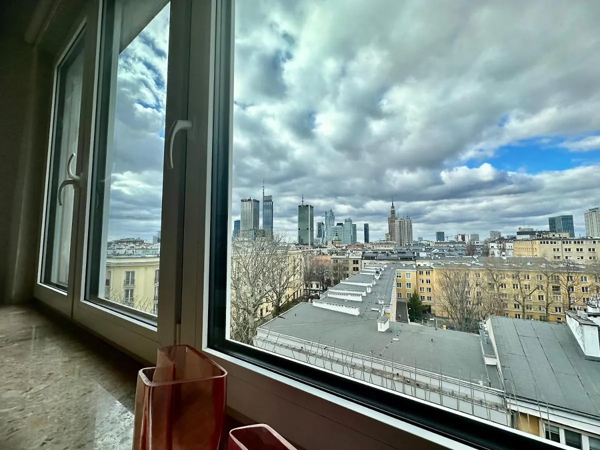 Super Beauty Metro Wifi 65'Tv Netflix Hbo Appletv+ Apartment Warsaw Poland